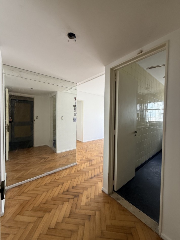 AV. SANTA FE 3600, VENTA DEPARTAMENTO DE DOS AMBIENTES EN UN PISO ALTO