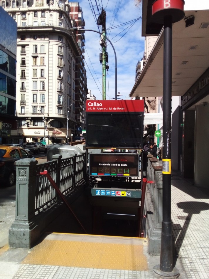 Av Corrientes 2000, Venta Excel depto 2 amb Cfte TODO A NUEVO 3 Cuadras Av Callo, Zona Facultades