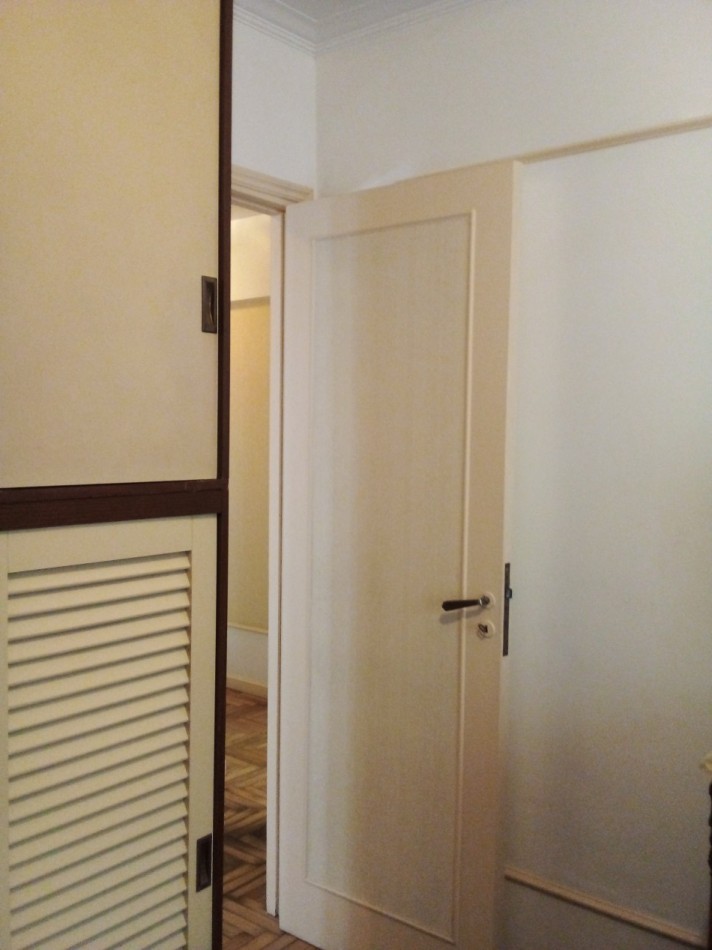 MANSILLA 3600, Venta SEMIPISO, 4 AMB AL FRENTE BALCON CORRIDO PLAZA GUADALUPE