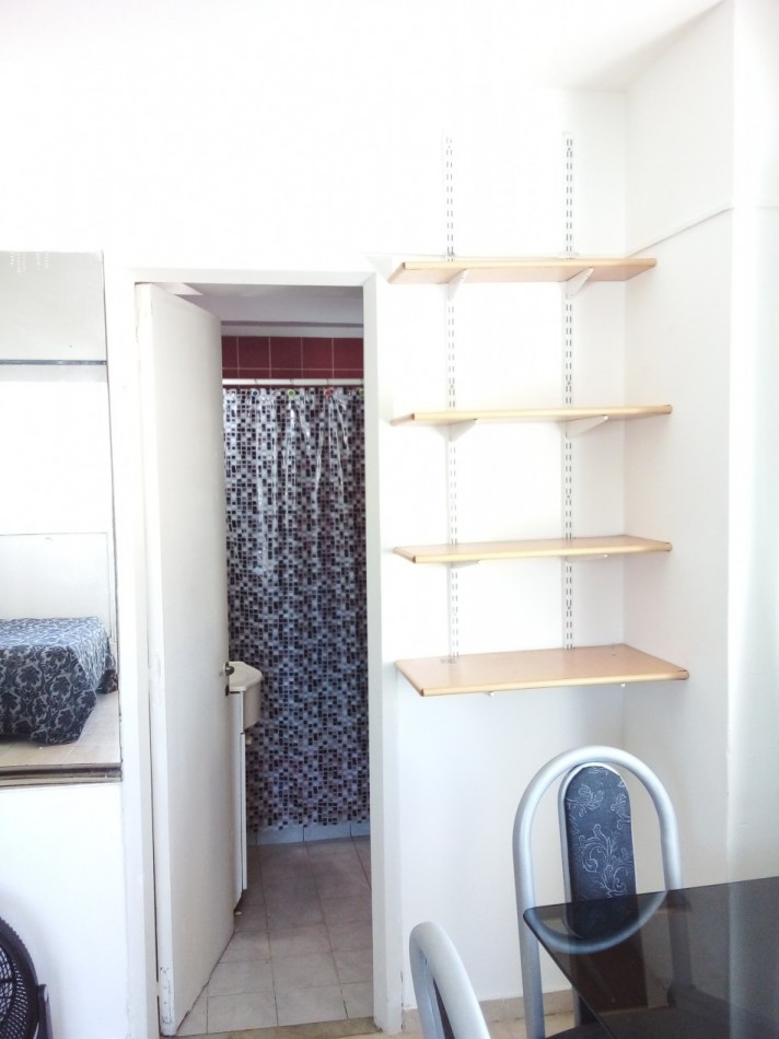 JUNIN 500, VENTA MONOAMBIENTE DIVIDIDO AL FRENTE BALCON FRANCES