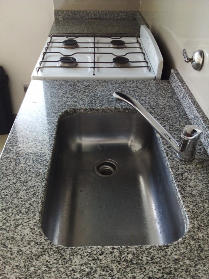 POTOSI 4300, VENTA Excelente Depto 1 AMB DIVISIBLE Frente Balcon