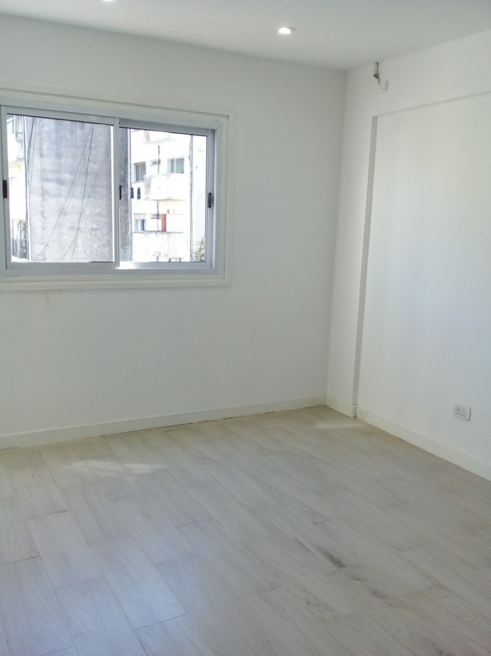 JUNIN 600, VENTA 1 AMB RECICLADO A NUEVO (Como a ESTRENAR)