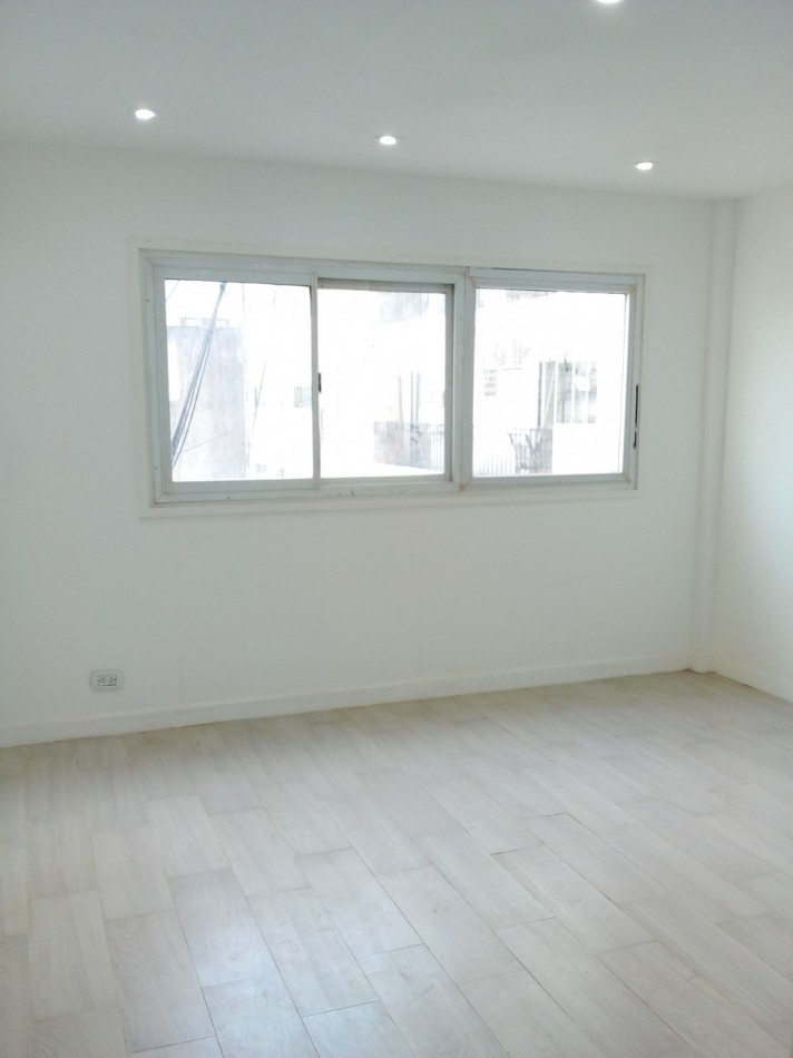 JUNIN 600, VENTA 1 AMB RECICLADO A NUEVO (Como a ESTRENAR)