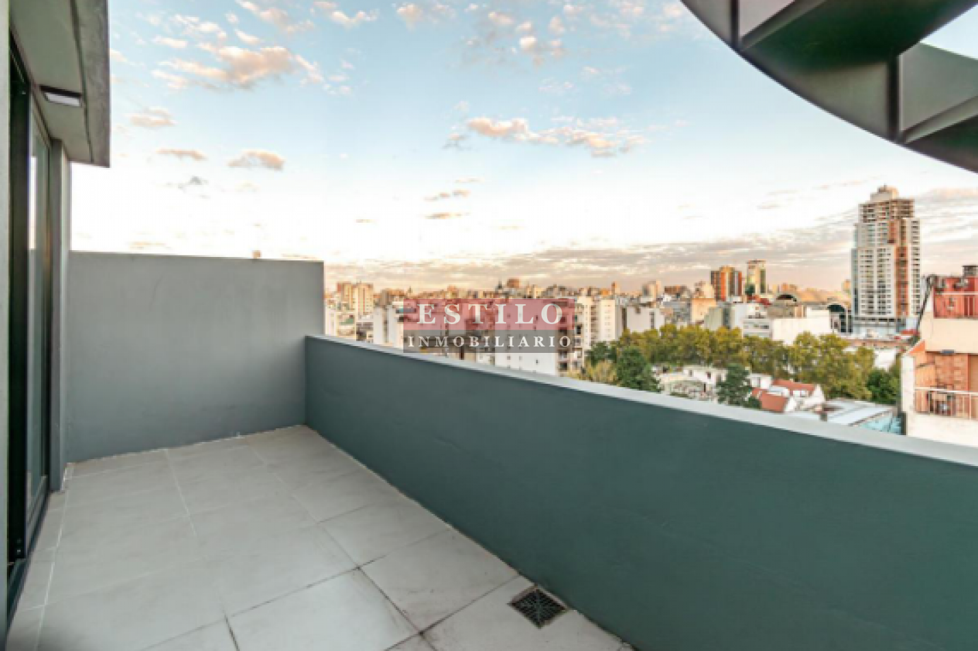 GALLO 900, VENTA DEPARTAMENTO DE DOS AMBIENTES CON TERRAZA