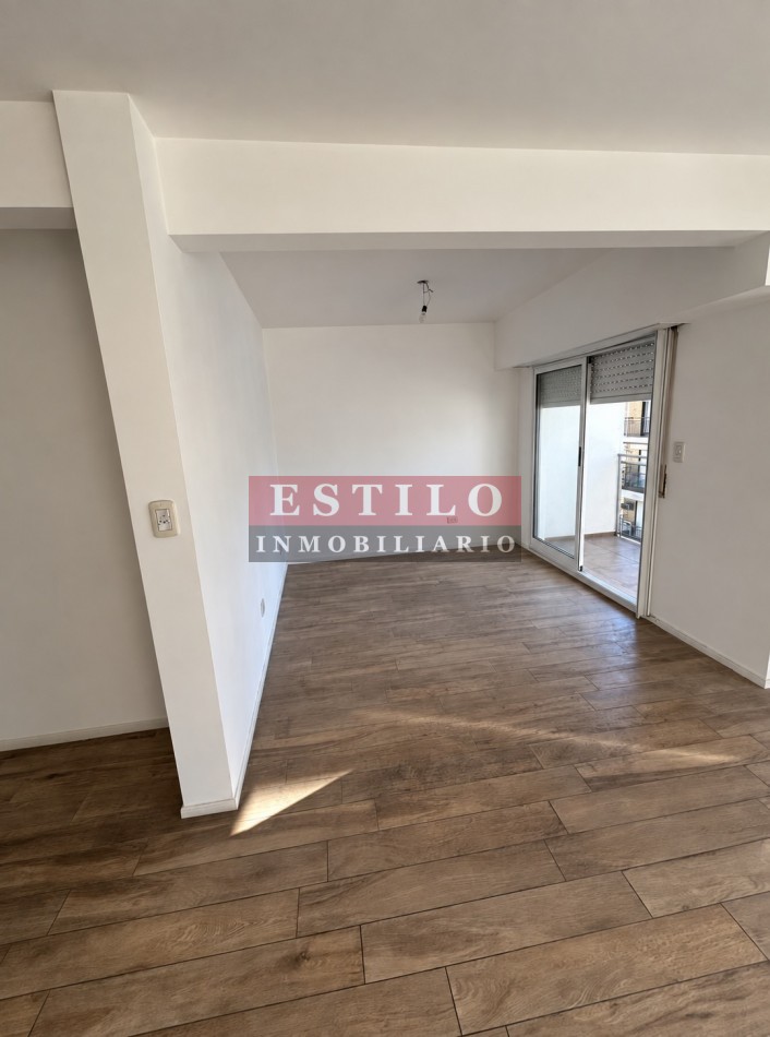 VARELA 100, VENTA DEPARTAMENTO DE DOS AMBIENTES EN FLORES
