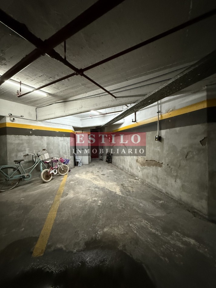 NAVARRO 4400, VENTA PISO DE CUATRO AMBIENTES CON COCHERA Y DEPENDENCIA