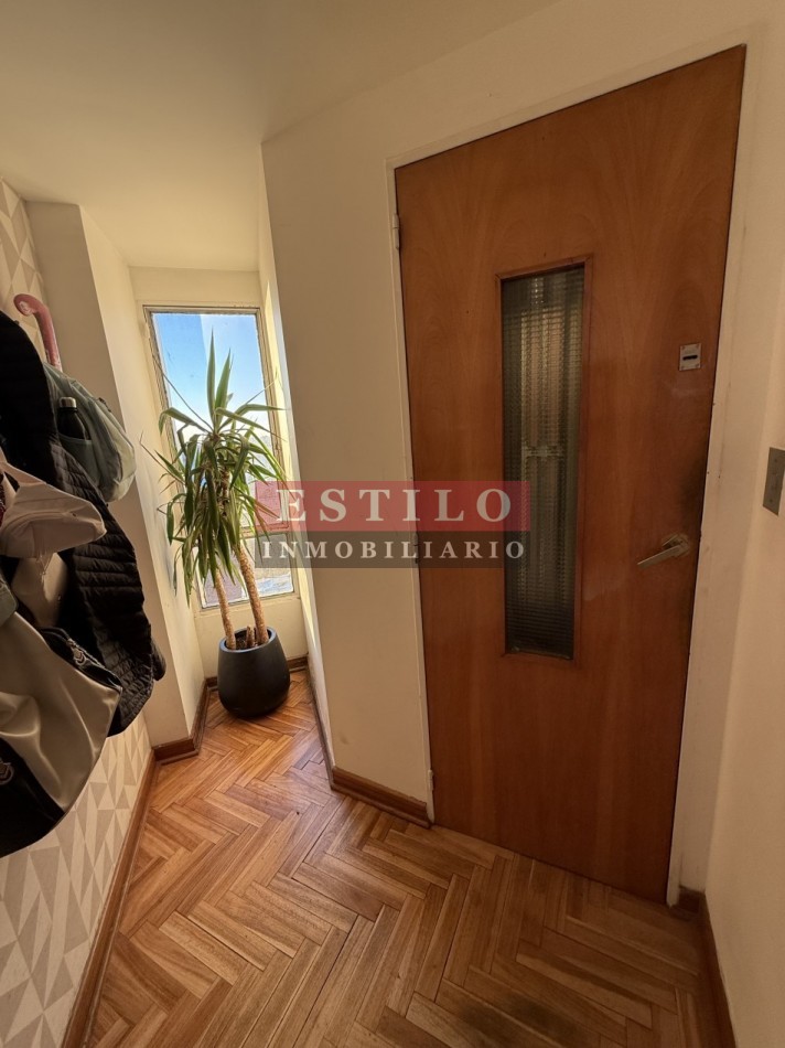 NAVARRO 4400, VENTA PISO DE CUATRO AMBIENTES CON COCHERA Y DEPENDENCIA