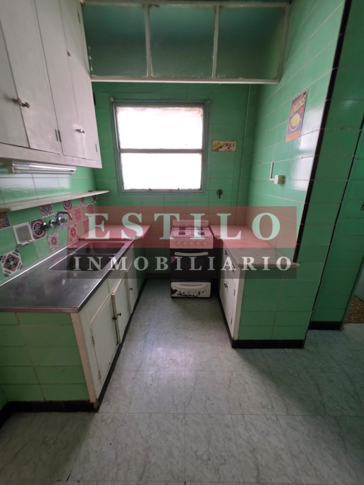 AV. LUIS MARIA CAMPOS 1500, VENTA DEPARTAMENTO DE CUATRO AMBIENTES CON DEPENDENCIA A RECICLAR