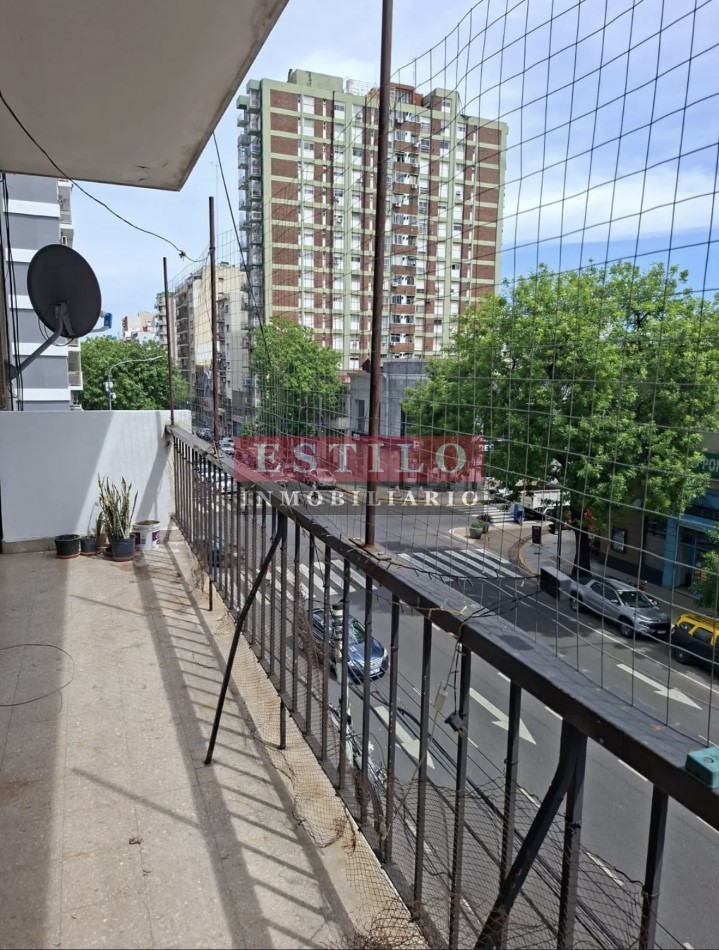 AV. DIAZ VELEZ 4000, VENTA DEPARTAMENTO DE TRES AMBIENTES EN ALMAGRO