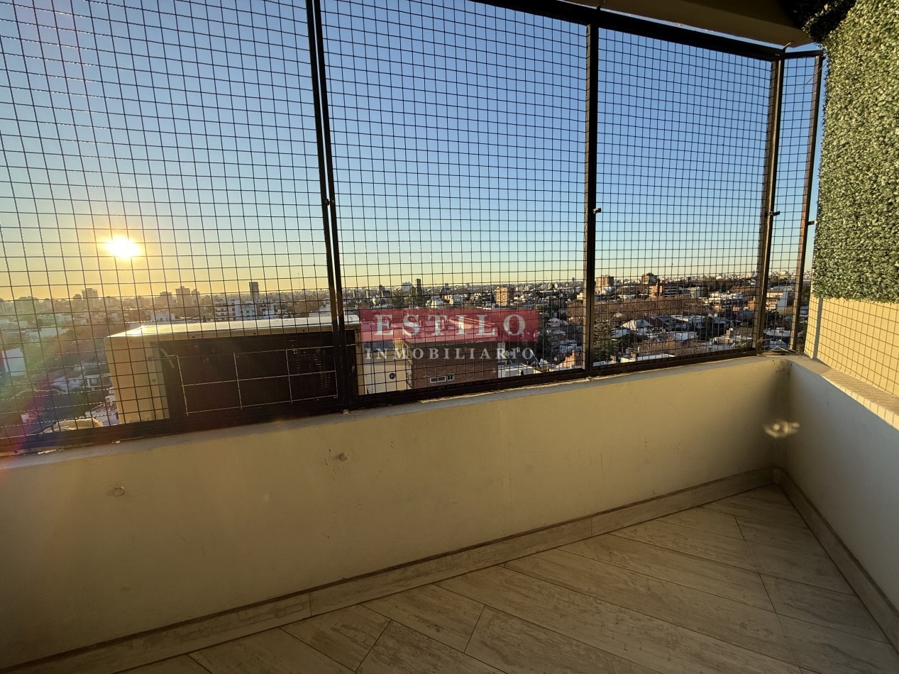 NAVARRO 4400, VENTA PISO DE CUATRO AMBIENTES CON COCHERA Y DEPENDENCIA