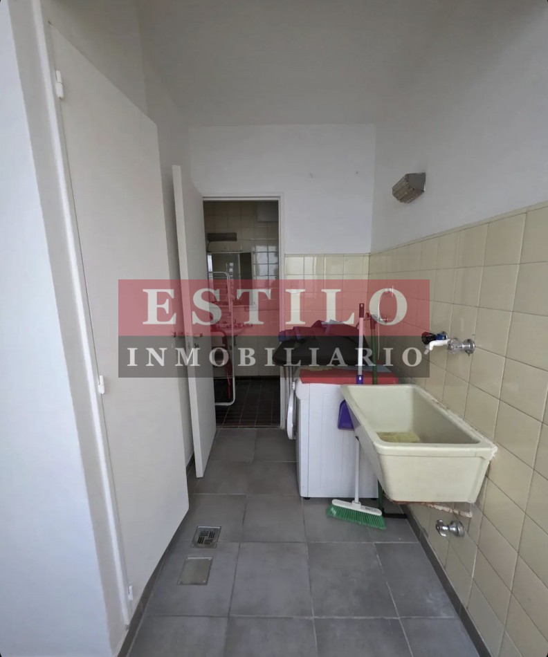 FALCON 2000, VENTA DEPARTAMENTO DE TRES AMBIENTES