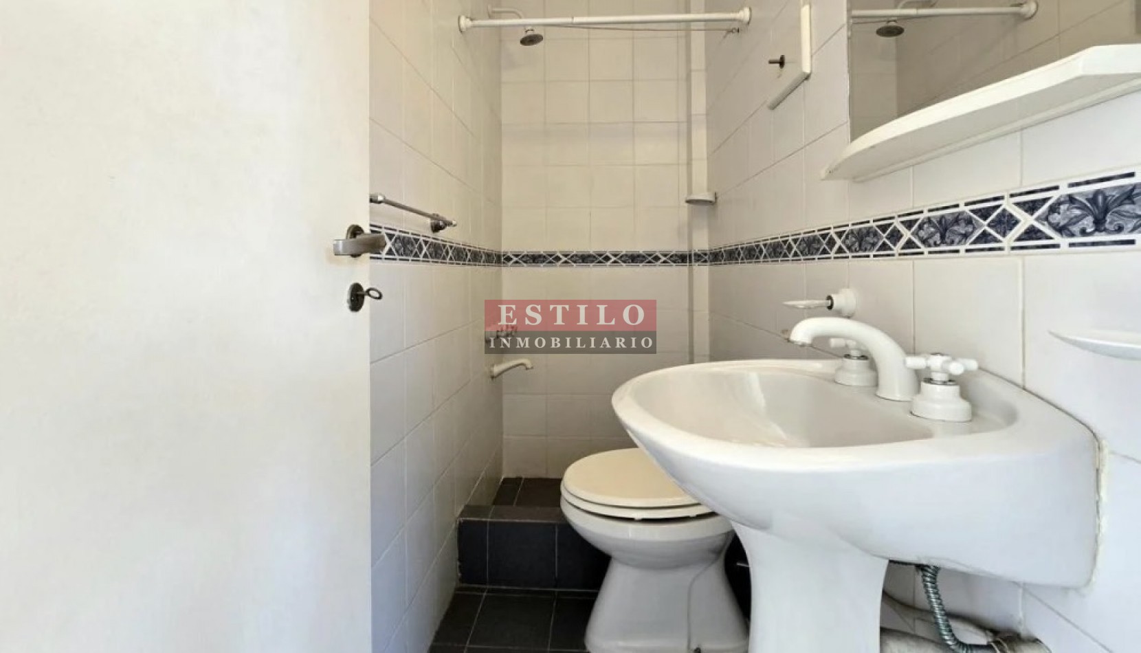 FRENCH 3000, VENTA DEPARTAMENTO DE TRES AMBIENTES