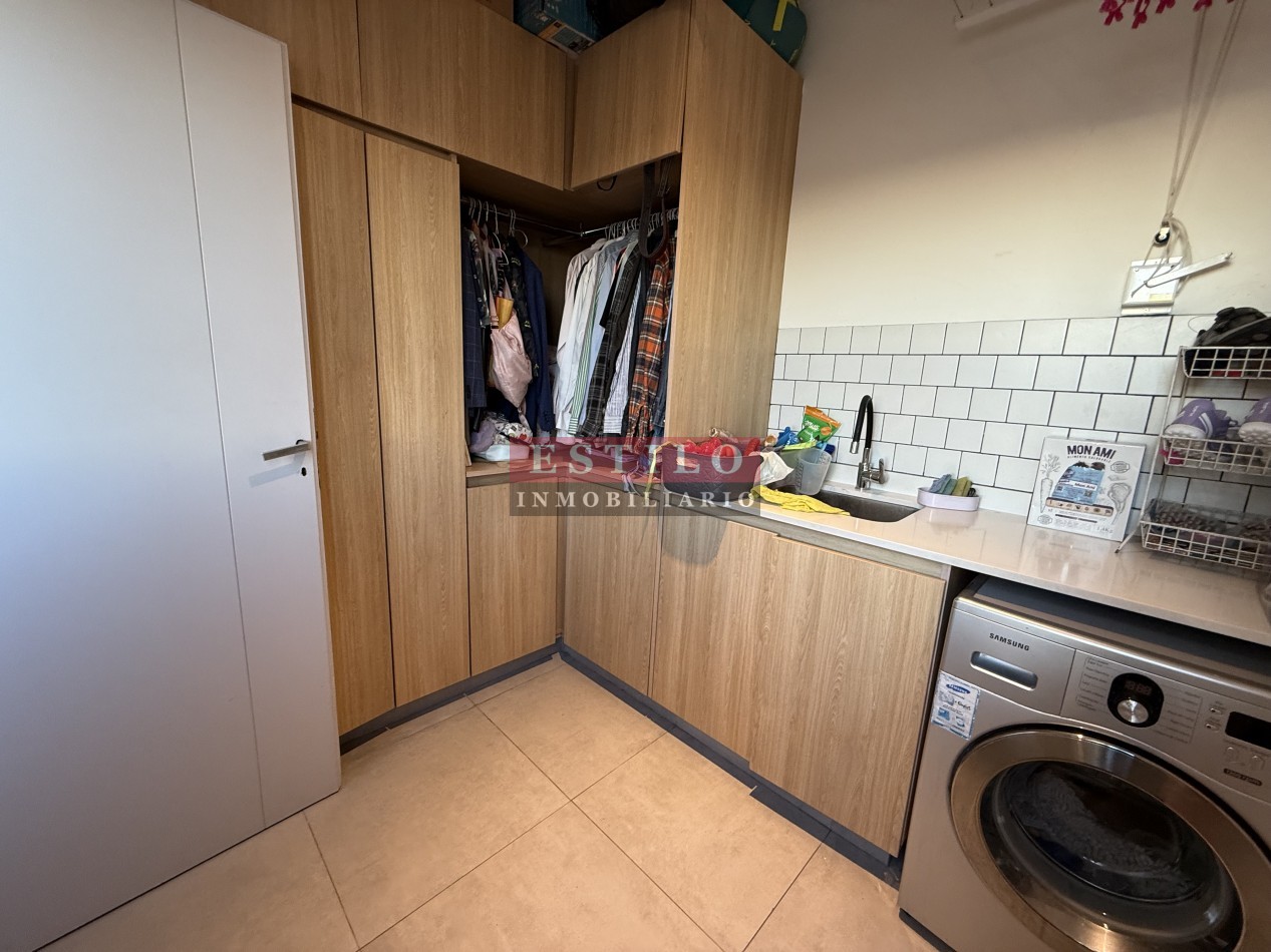 NAVARRO 4400, VENTA PISO DE CUATRO AMBIENTES CON COCHERA Y DEPENDENCIA