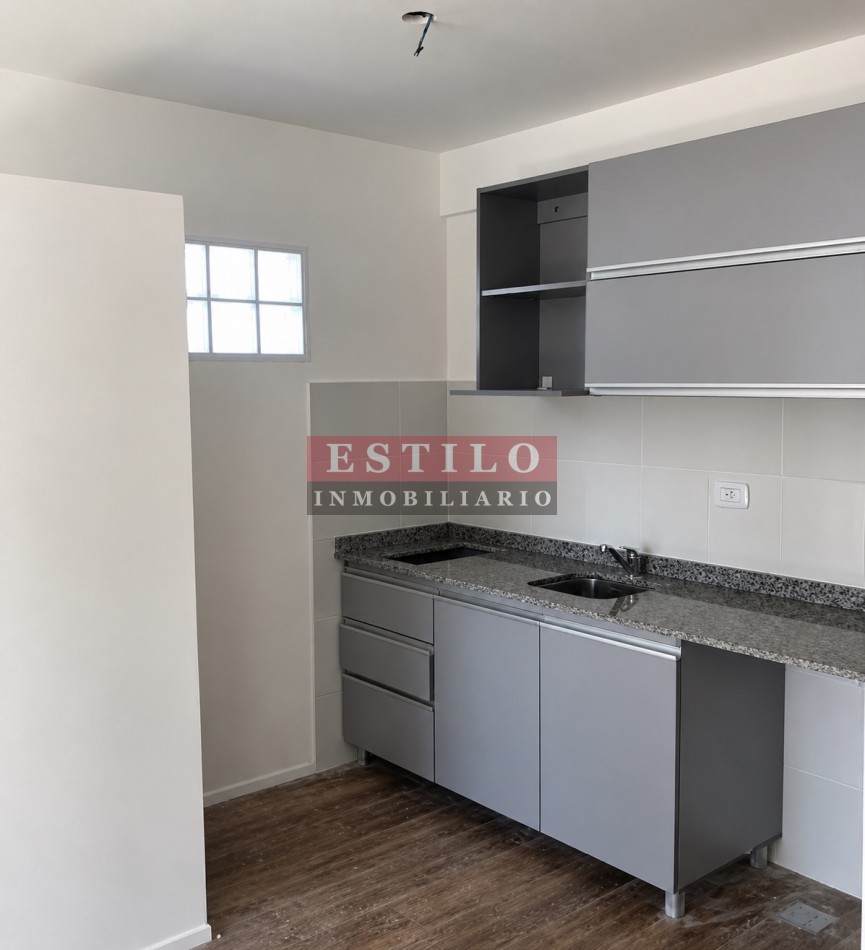 VARELA 100, VENTA DEPARTAMENTO DE DOS AMBIENTES EN FLORES