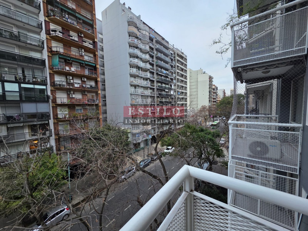 AV. OLAZABAL 4600, VENTA SEMI-PISO DE TRES AMBIENTES