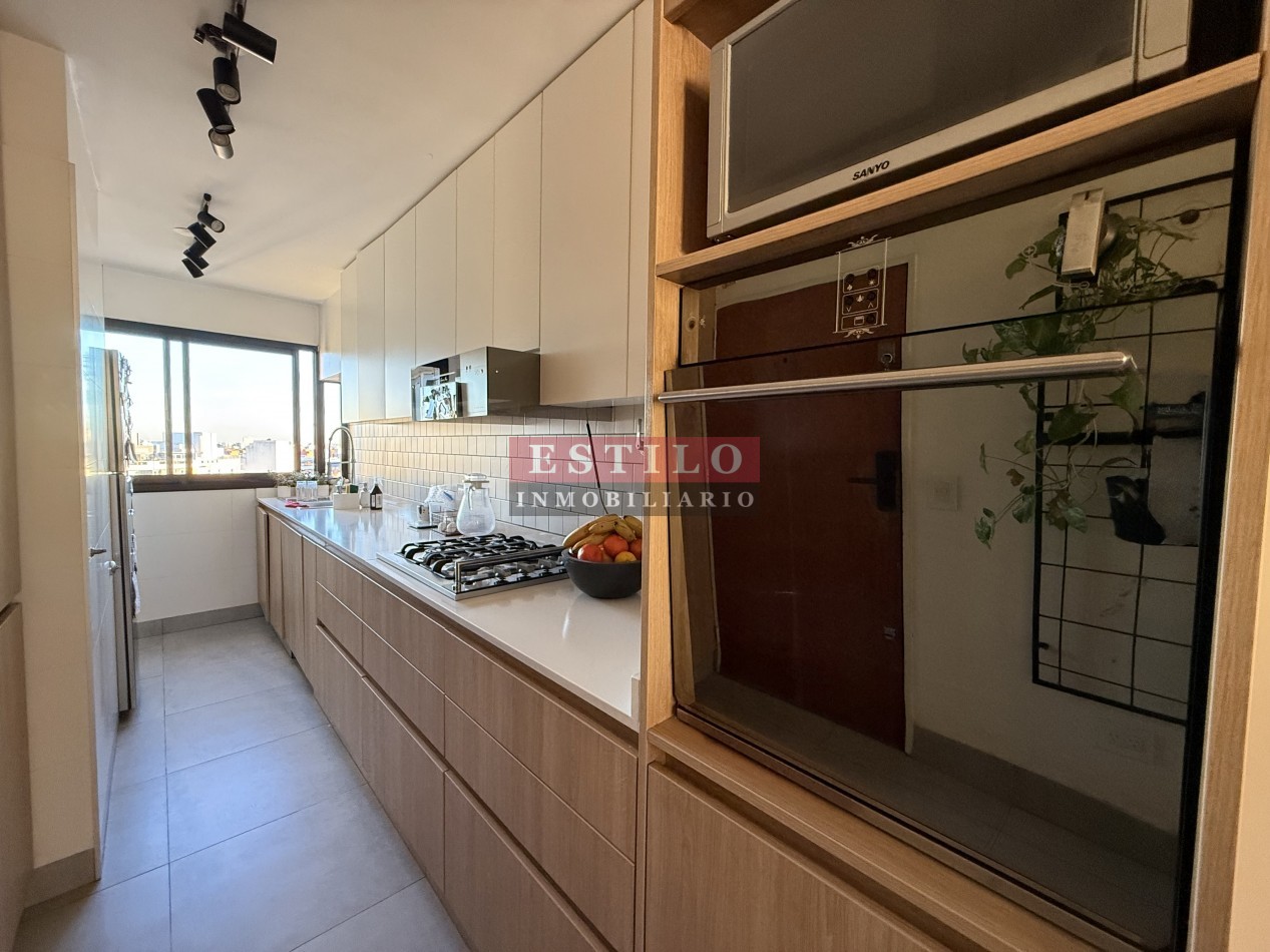 NAVARRO 4400, VENTA PISO DE CUATRO AMBIENTES CON COCHERA Y DEPENDENCIA