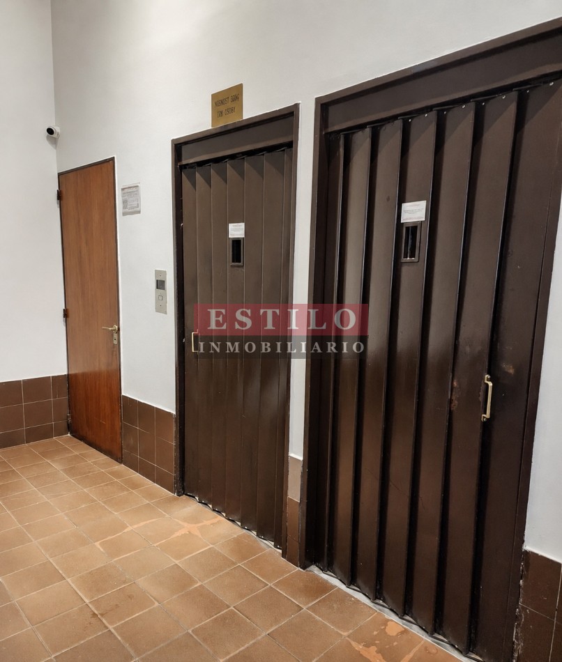 ECUADOR 700, VENTA DEPARTAMENTO DE DOS AMBIENTES 