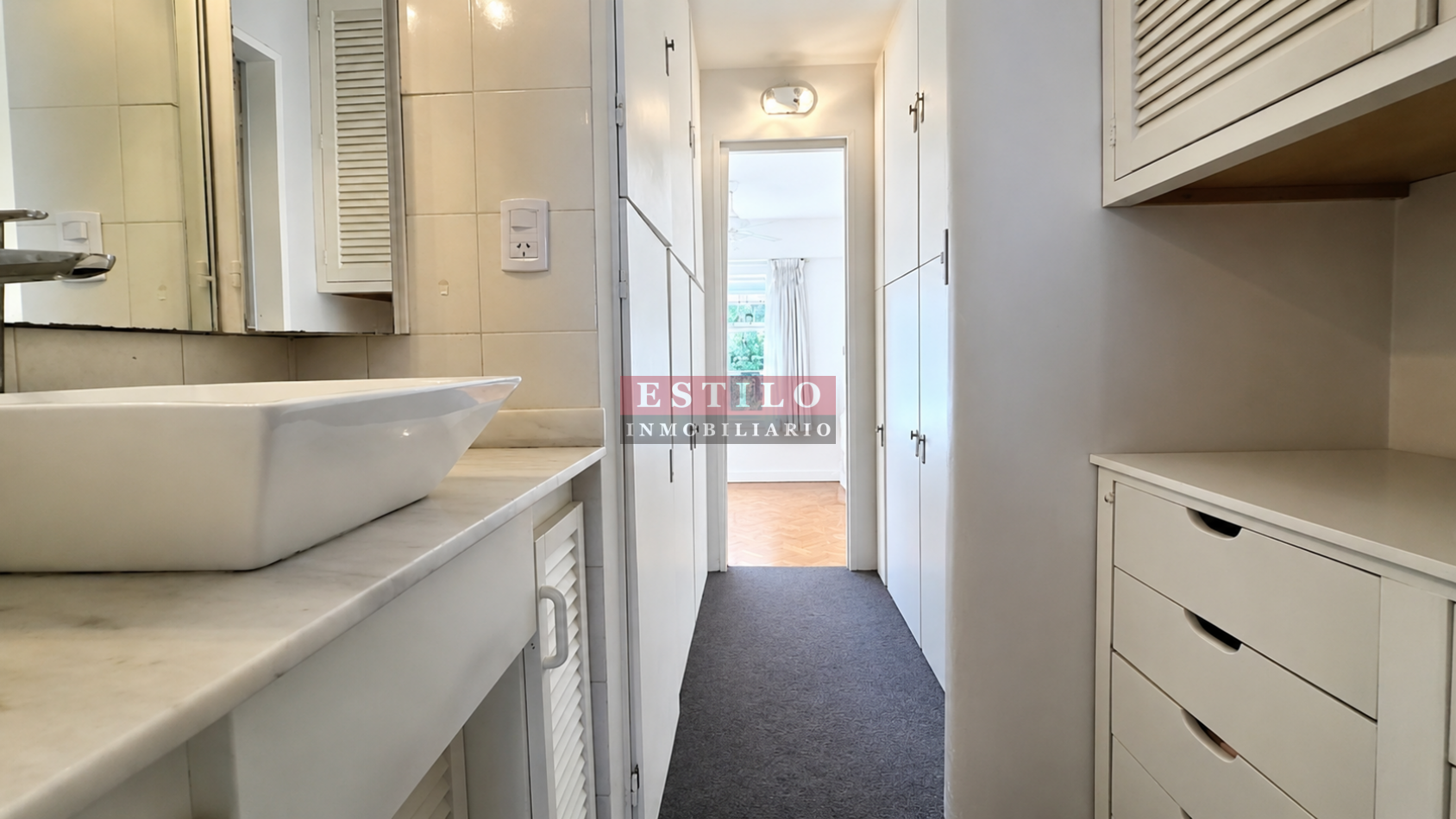 FRENCH 3000, VENTA DEPARTAMENTO DE TRES AMBIENTES