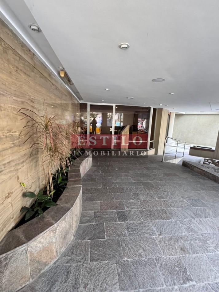 NAVARRO 4400, VENTA PISO DE CUATRO AMBIENTES CON COCHERA Y DEPENDENCIA