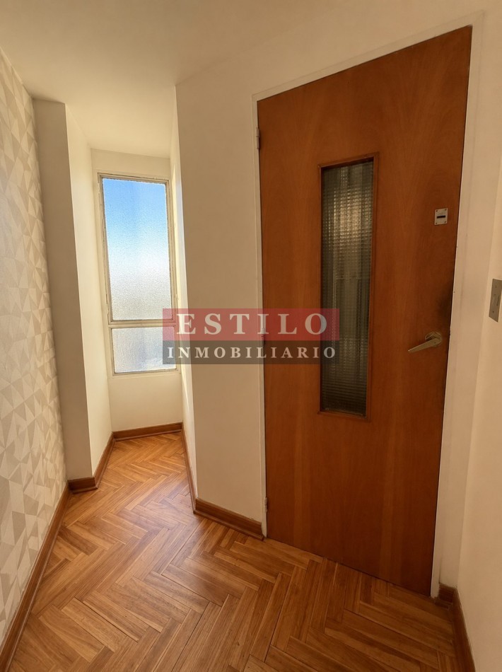 NAVARRO 4400, VENTA PISO DE CUATRO AMBIENTES CON COCHERA Y DEPENDENCIA