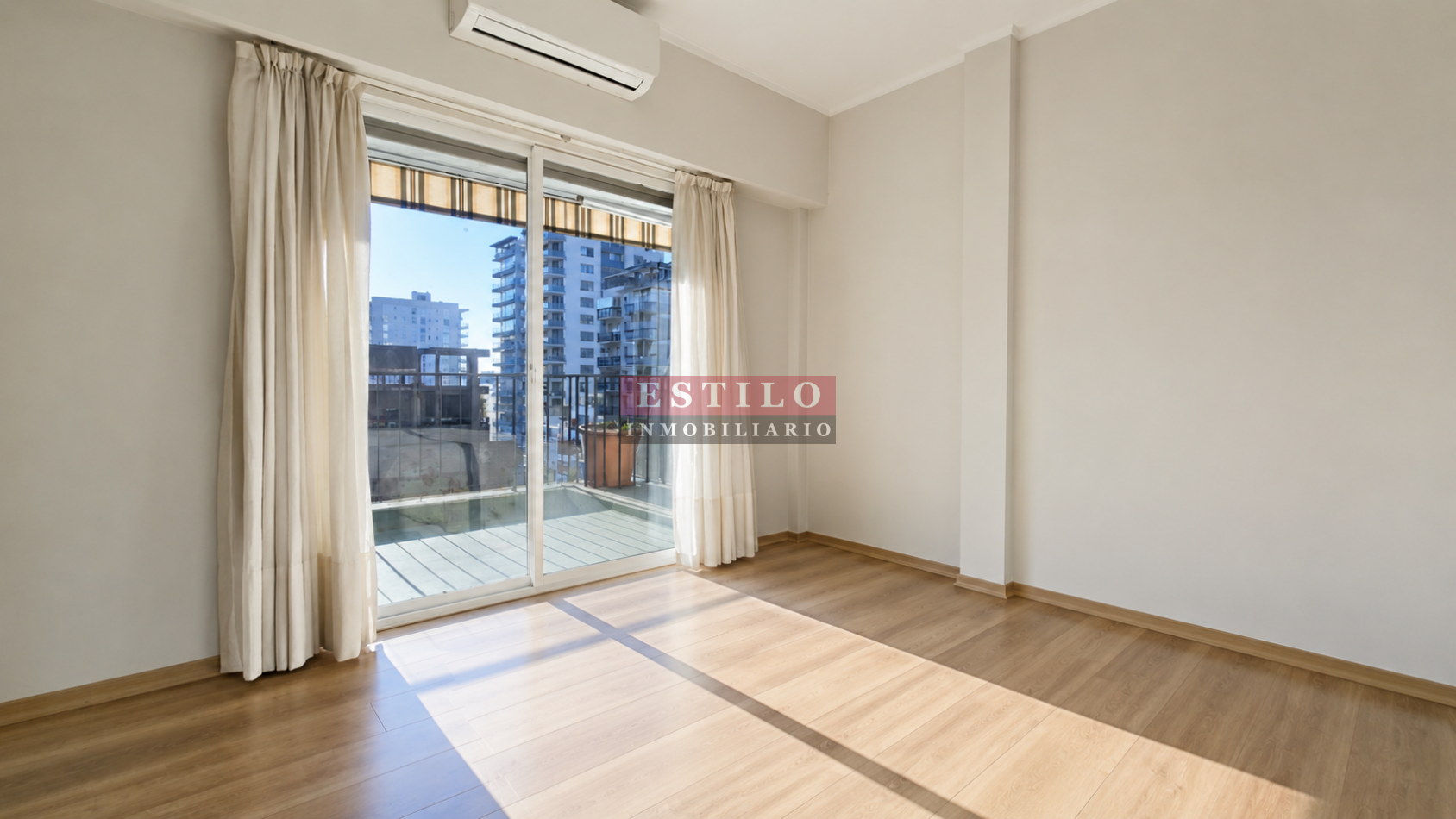 FRENCH 3000, VENTA DEPARTAMENTO DE TRES AMBIENTES