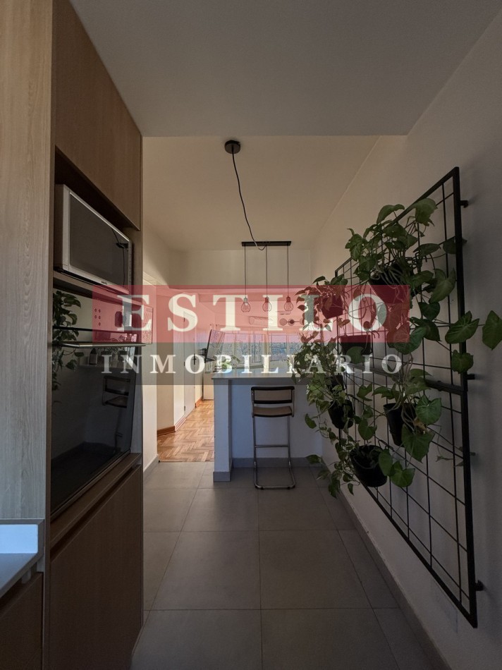 NAVARRO 4400, VENTA PISO DE CUATRO AMBIENTES CON COCHERA Y DEPENDENCIA