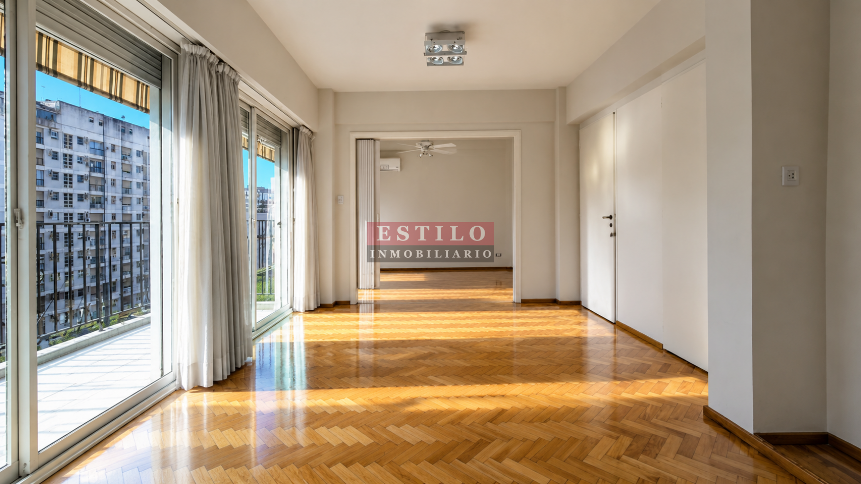 FRENCH 3000, VENTA DEPARTAMENTO DE TRES AMBIENTES