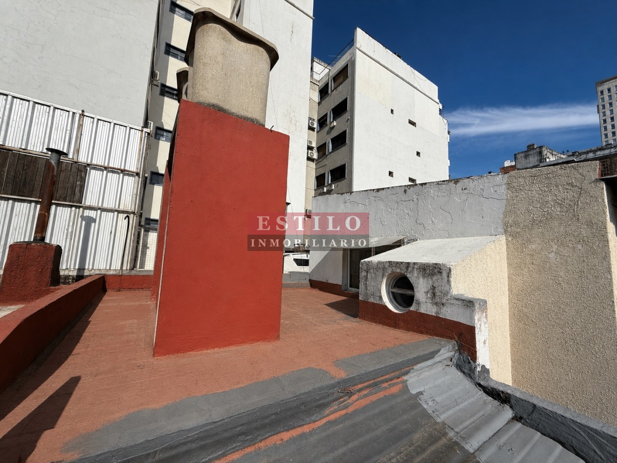 AMBROSETTI 500, VENTA PH DE CUATRO AMBIENTES CON TERRAZA