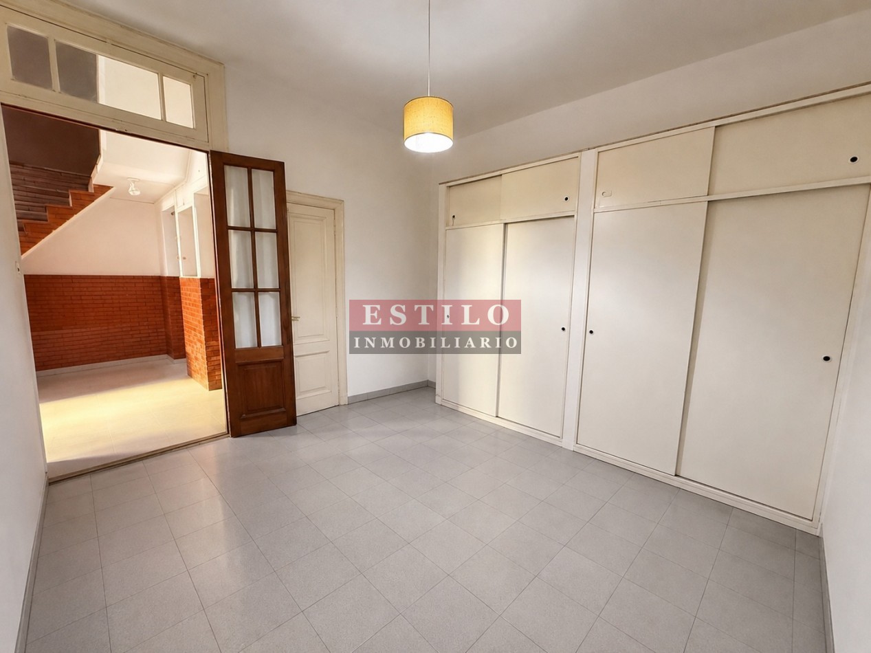 AMBROSETTI 500, VENTA PH DE CUATRO AMBIENTES CON TERRAZA