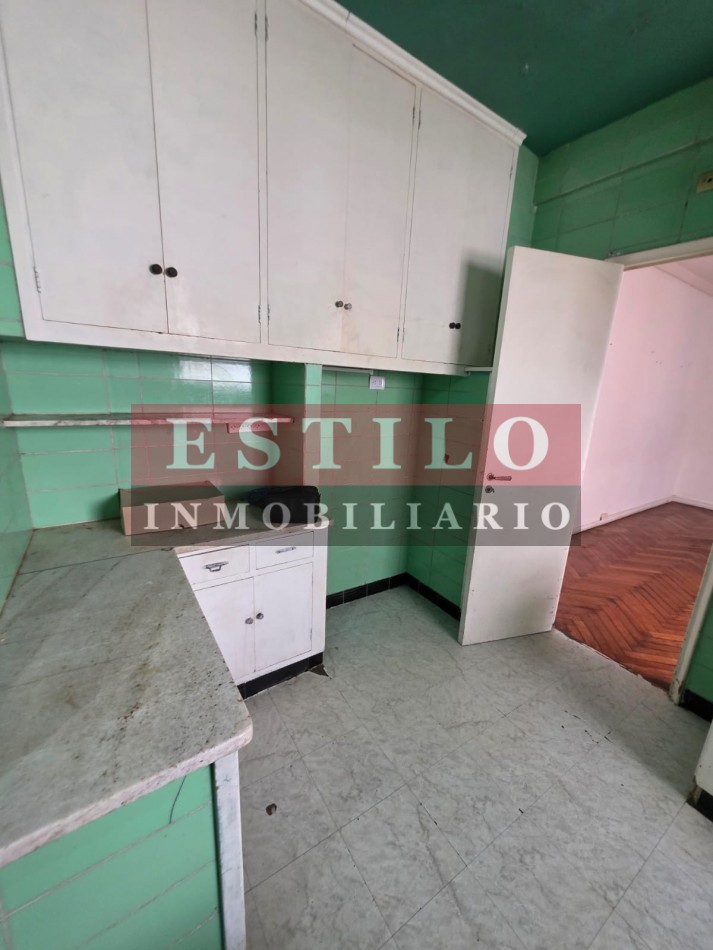 AV. LUIS MARIA CAMPOS 1500, VENTA DEPARTAMENTO DE CUATRO AMBIENTES CON DEPENDENCIA A RECICLAR