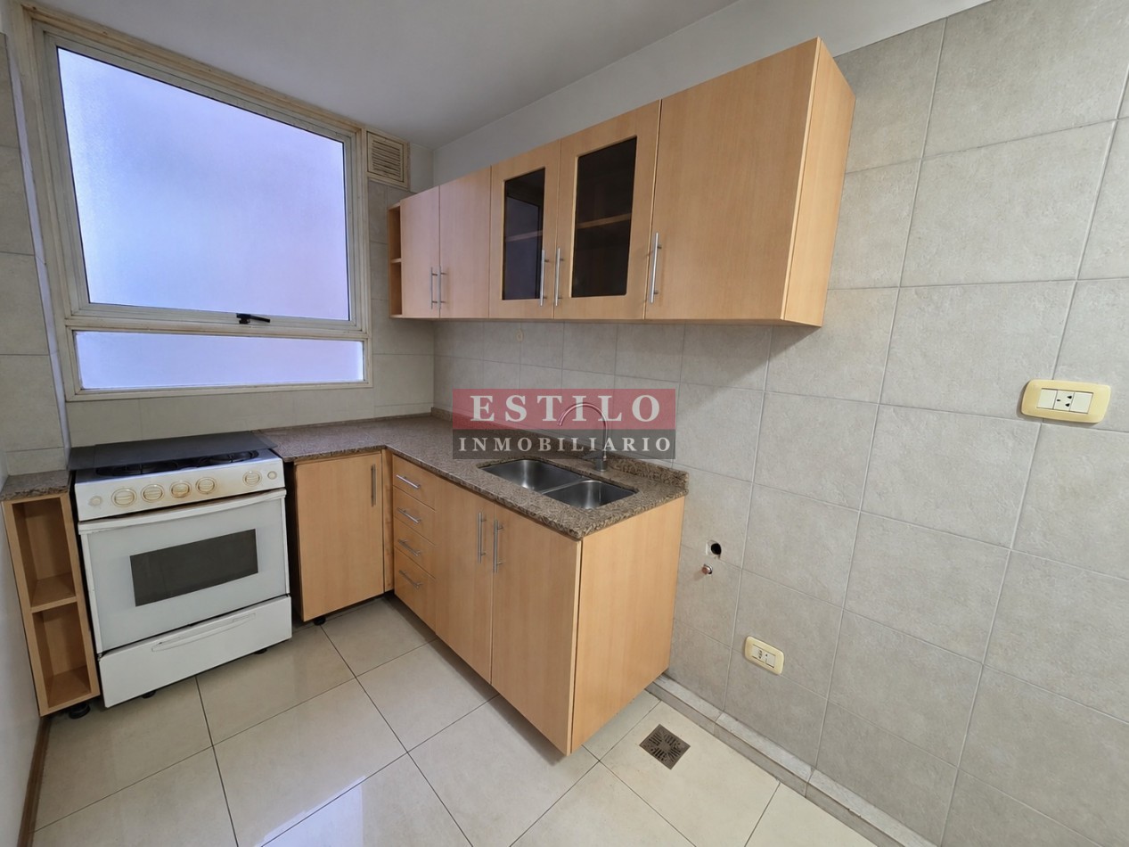 AV. OLAZABAL 4600, VENTA SEMI-PISO DE TRES AMBIENTES