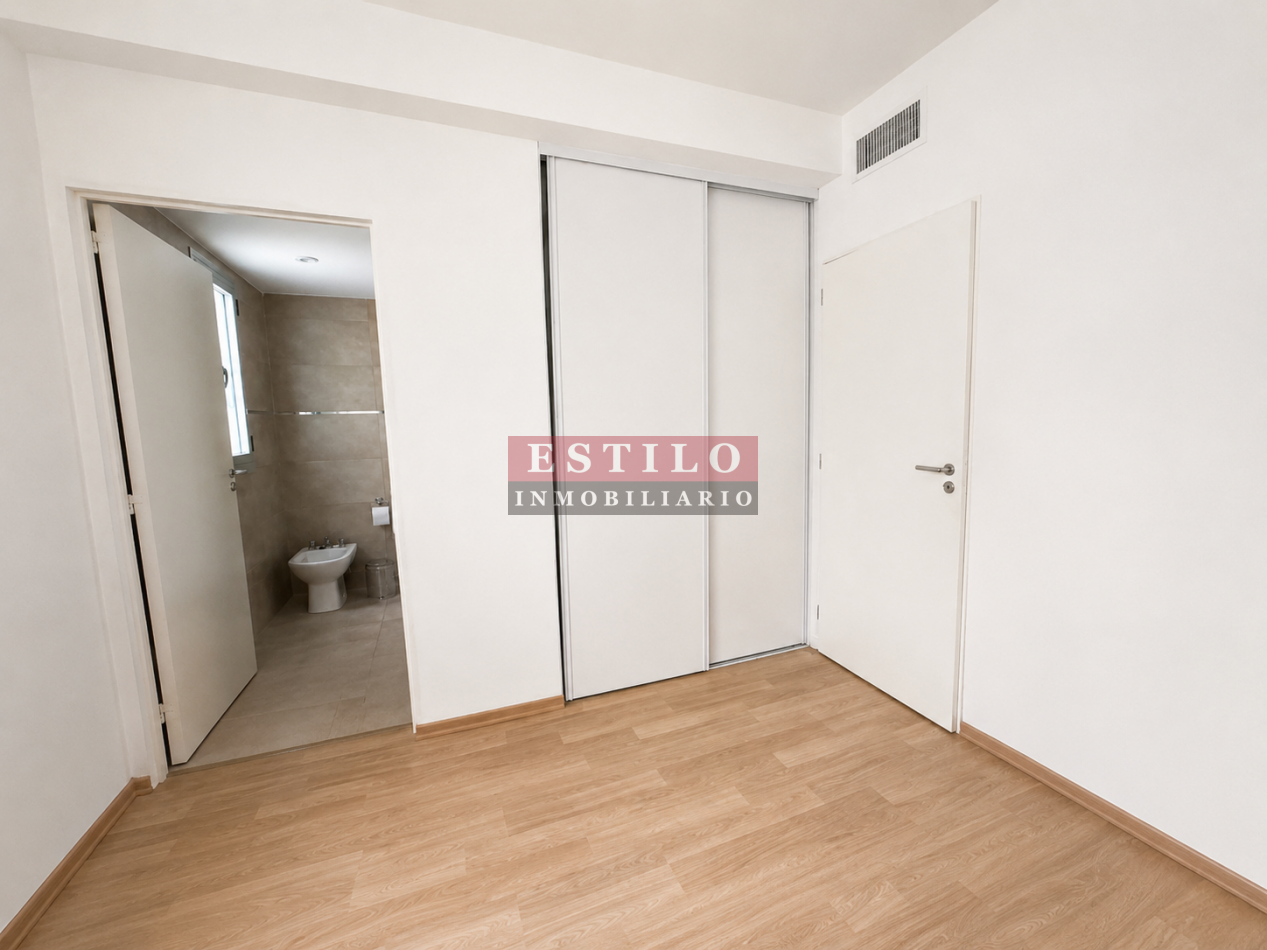 BONPLAND 2200, VENTA DEPARTAMENTO DE TRES AMBIENTES