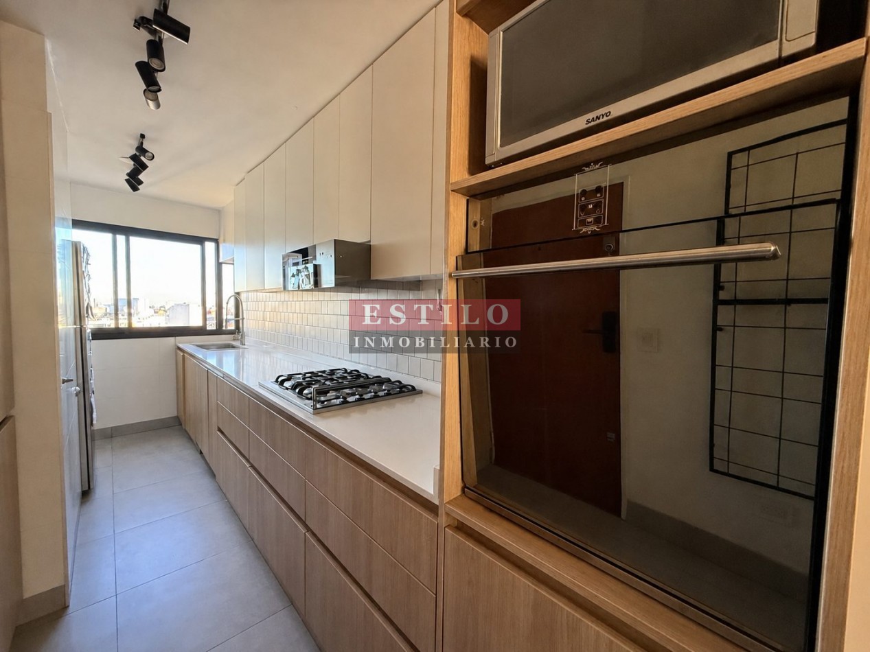 NAVARRO 4400, VENTA PISO DE CUATRO AMBIENTES CON COCHERA Y DEPENDENCIA