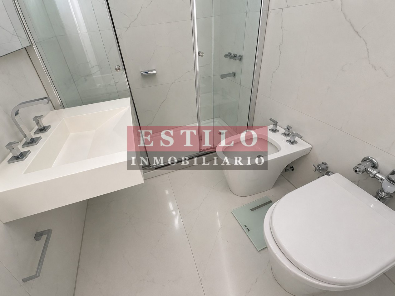 NAVARRO 4400, VENTA PISO DE CUATRO AMBIENTES CON COCHERA Y DEPENDENCIA