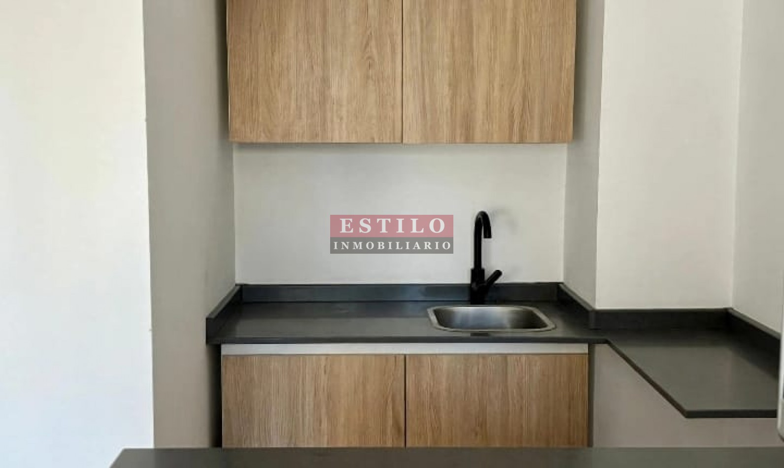 JUNIN 560, VENTA 1 AMB RECICLADO A NUEVO (Como a ESTRENAR)
