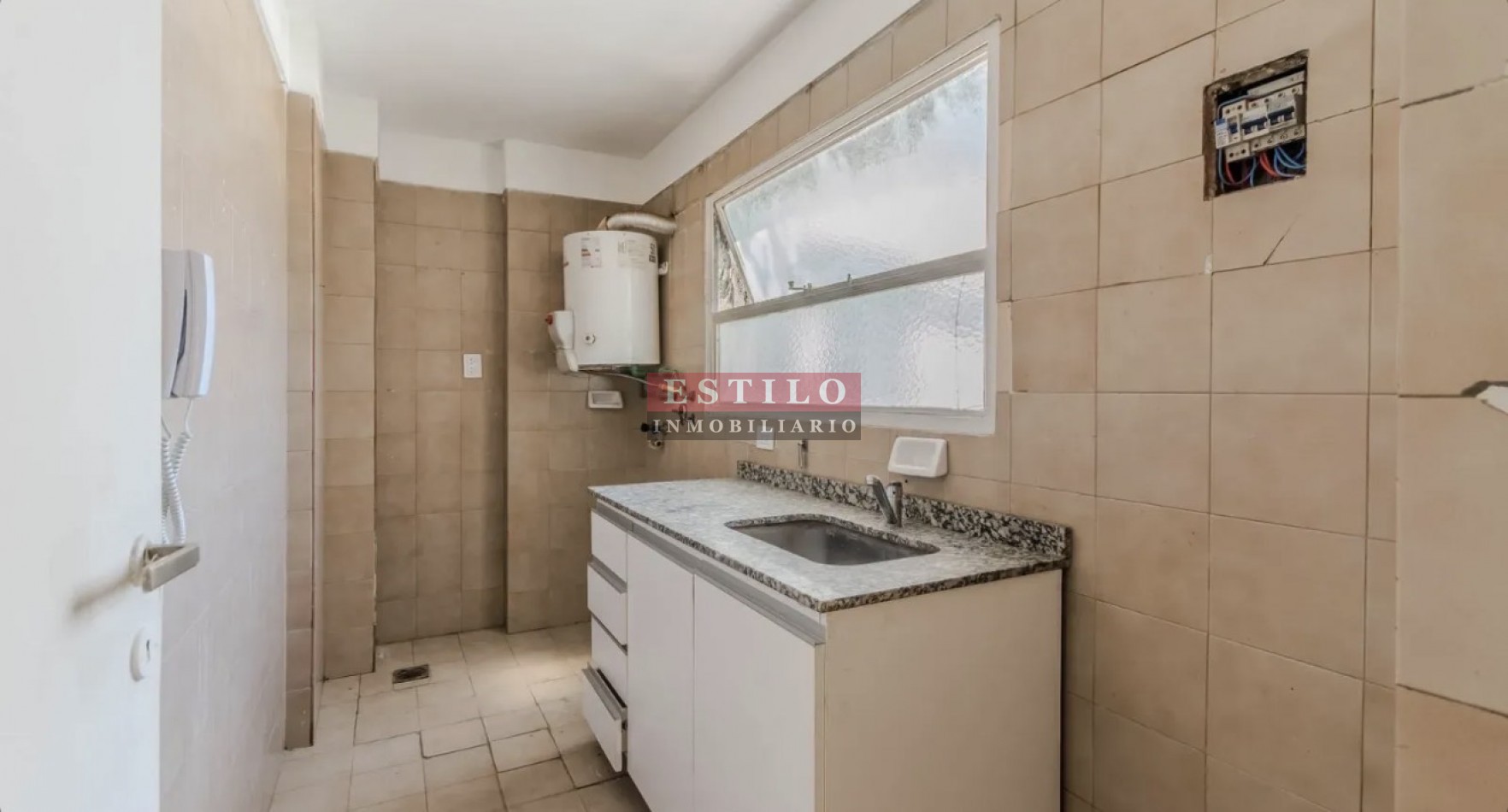 VIAMONTE 2900, VENTA DEPARTAMENTO DE TRES AMBIENTES