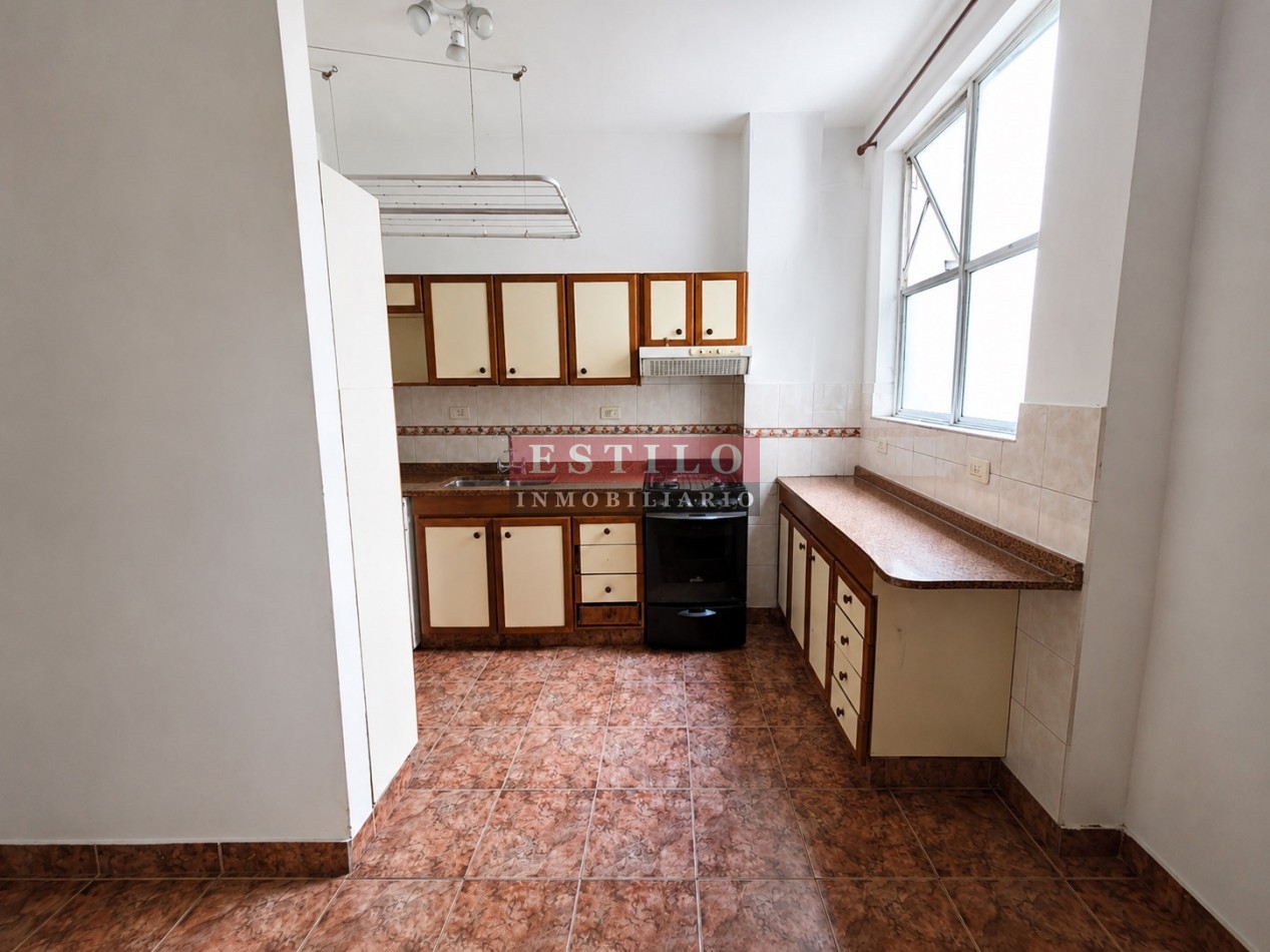 GUEMES 4000, VENTA DEPARTAMENTO DE CUATRO AMBIENTES CON DOS PATIOS