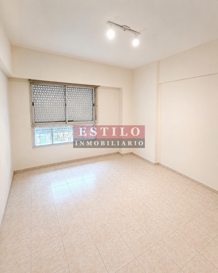 TRELLES 900, VENTA DEPARTAMENTO DE DOS AMBIENTES EN TORRE