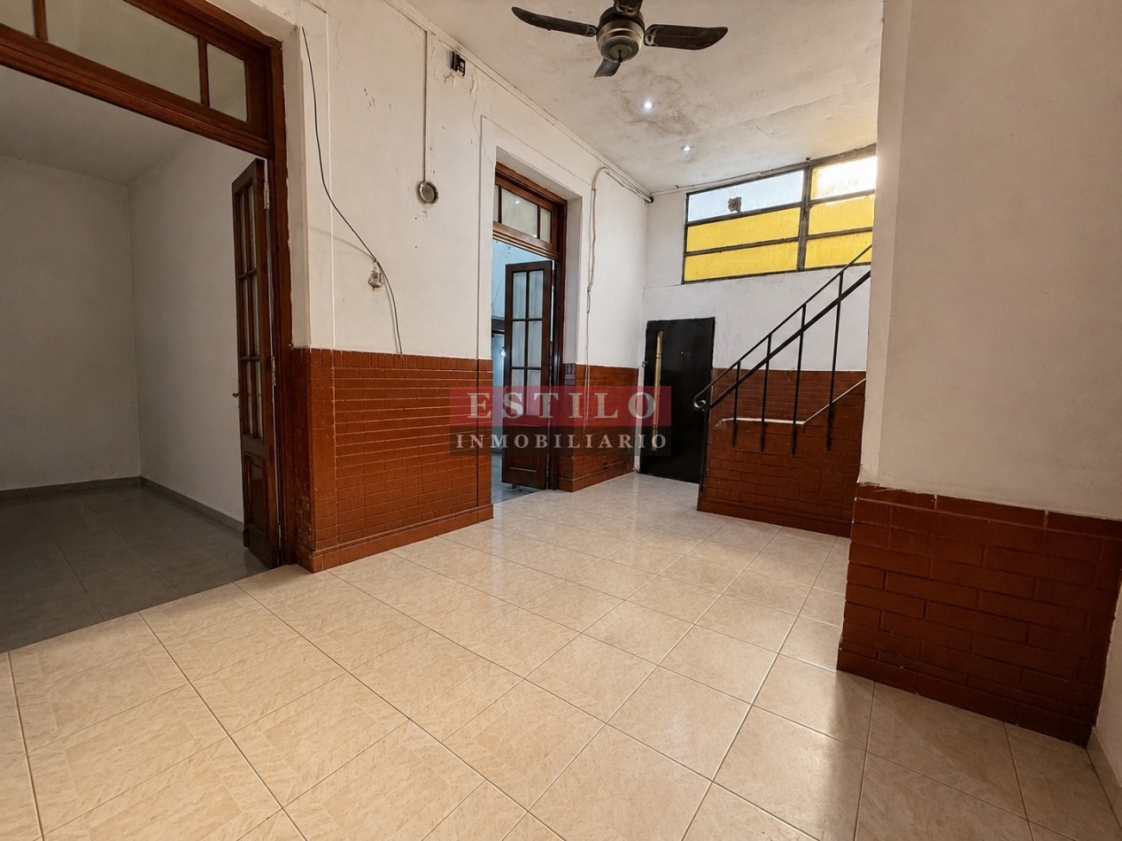 AMBROSETTI 500, VENTA PH DE CUATRO AMBIENTES CON TERRAZA