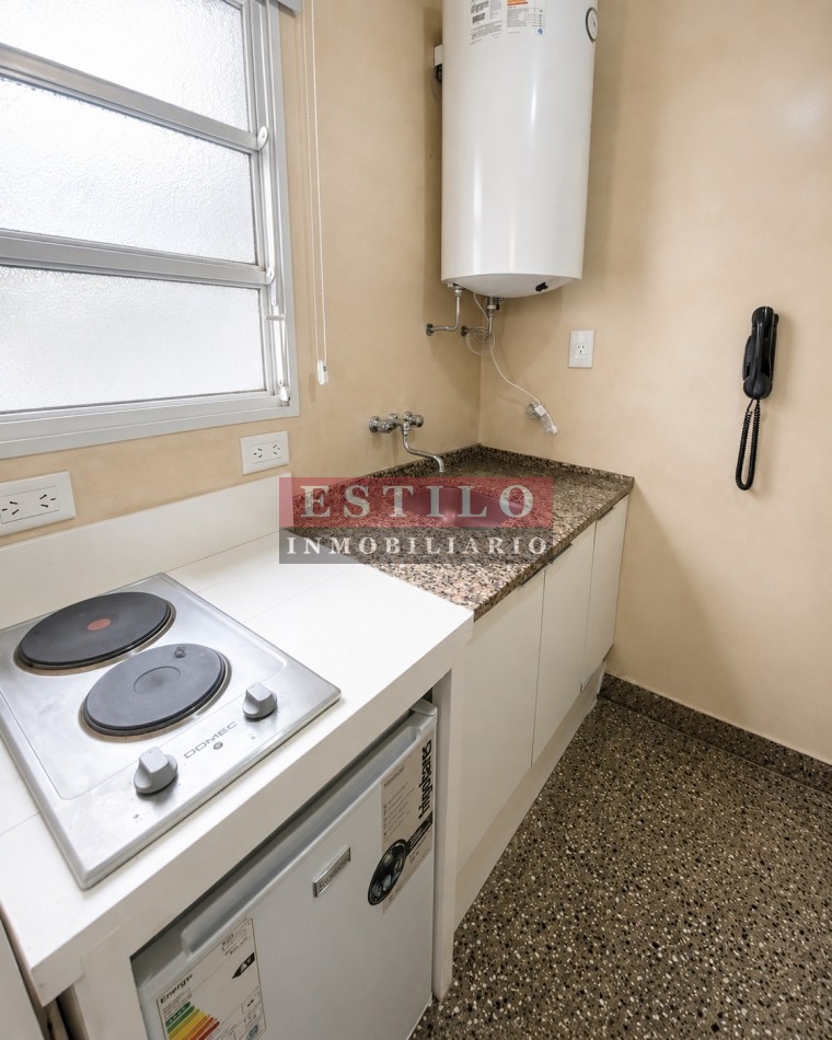 FRENCH 2800, VENTA DEPARTAMENTO DE UN AMBIENTE EN IMPECABLE ESTADO