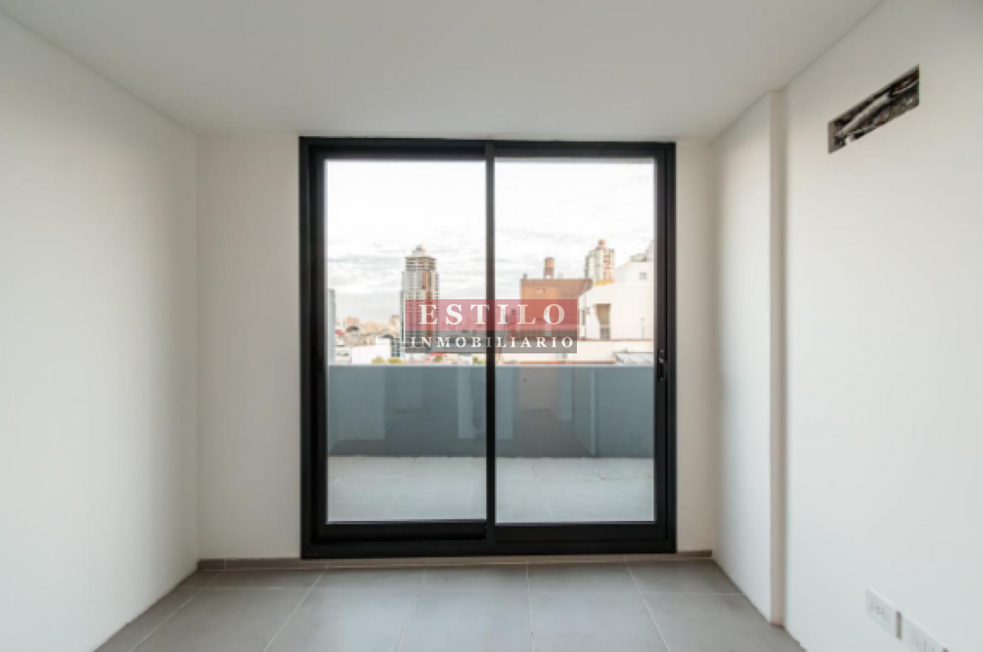 GALLO 900, VENTA DEPARTAMENTO DE DOS AMBIENTES CON TERRAZA