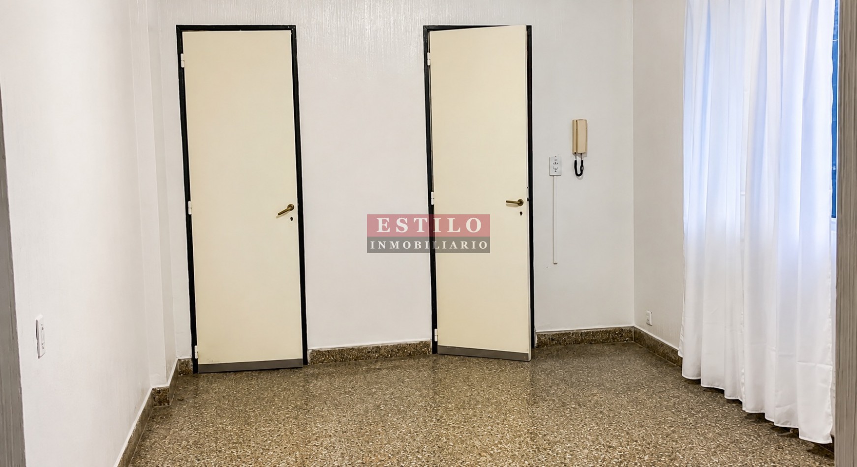 SARMIENTO 3300, VENTA DEPARTAMENTO DE UN AMBIENTE ZONA ABASTO
