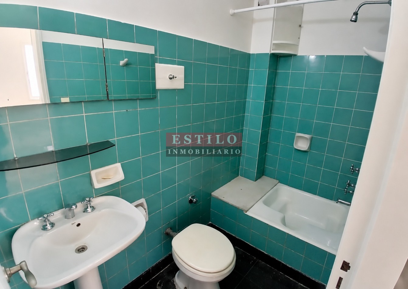 GASCON 1100, VENTA DEPTO APTO PROFESIONAL/VIVIENDA MUY BUEN ESTADO