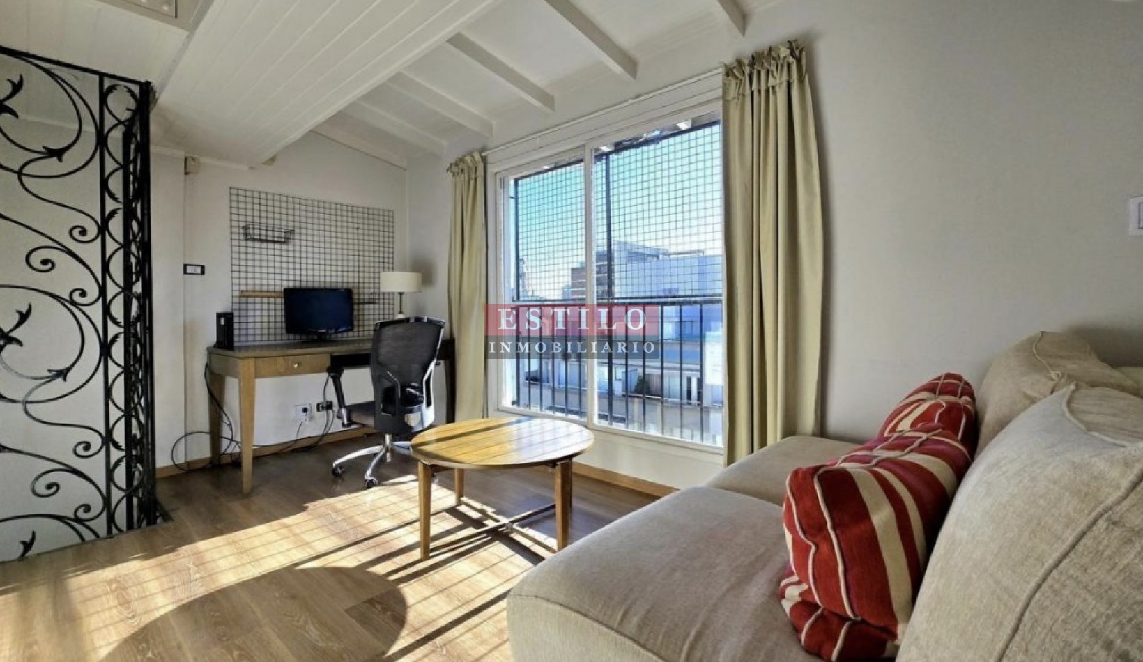 FRENCH 3000, VENTA DEPARTAMENTO DE TRES AMBIENTES