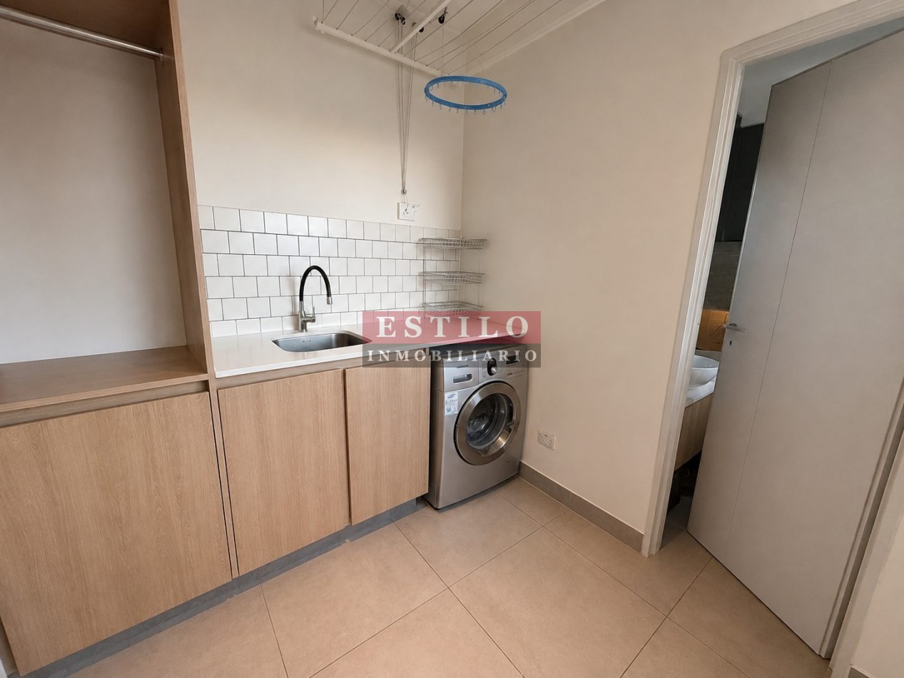NAVARRO 4400, VENTA PISO DE CUATRO AMBIENTES CON COCHERA Y DEPENDENCIA