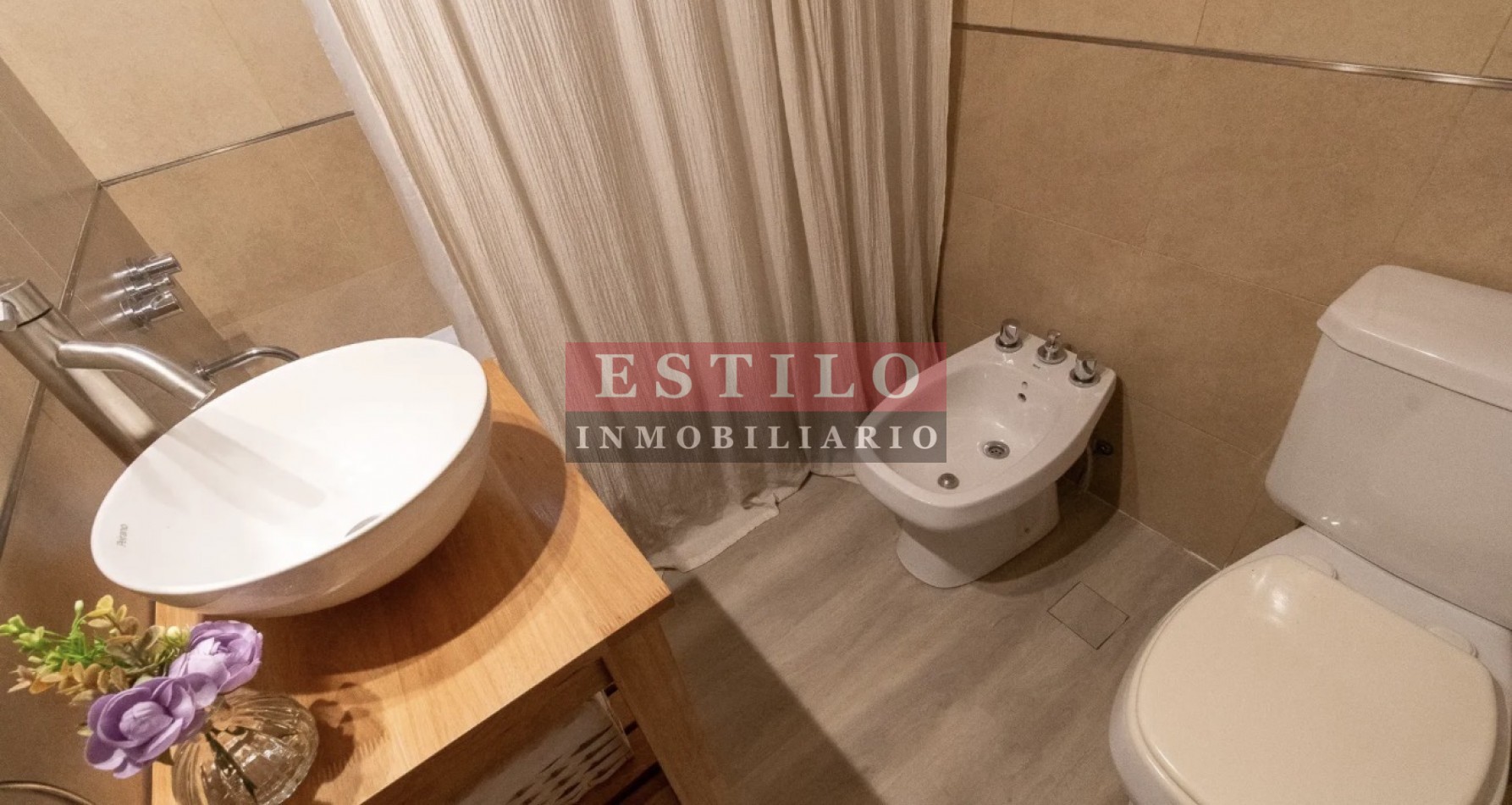 BAHIA BLANCA 2200, VENTA DEPARTAMENTO DE UN AMBIENTE DE CATEGORIA