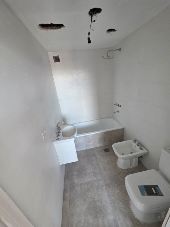 AV. ASAMBLEA 1600, VENTA DEPARTAMENTOS TRES AMBIENTES A ESTRENAR