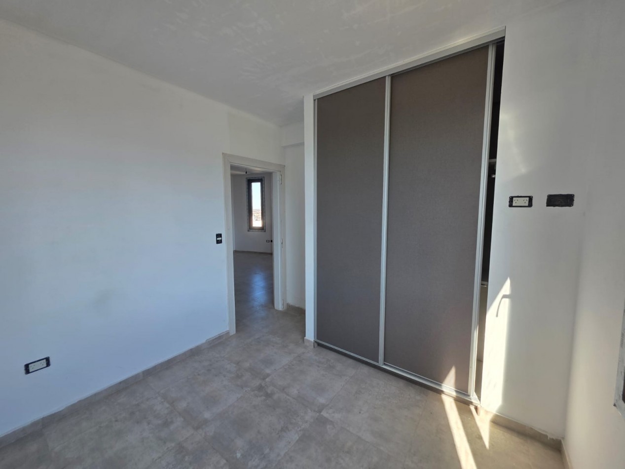 AV. ASAMBLEA 1600, VENTA DEPARTAMENTOS TRES AMBIENTES A ESTRENAR