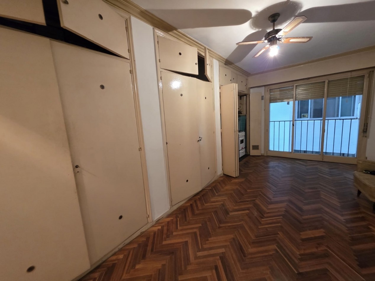 AV. RIVADAVIA 3900, VENTA DEPARTAMENTO DE UN AMBIENTE