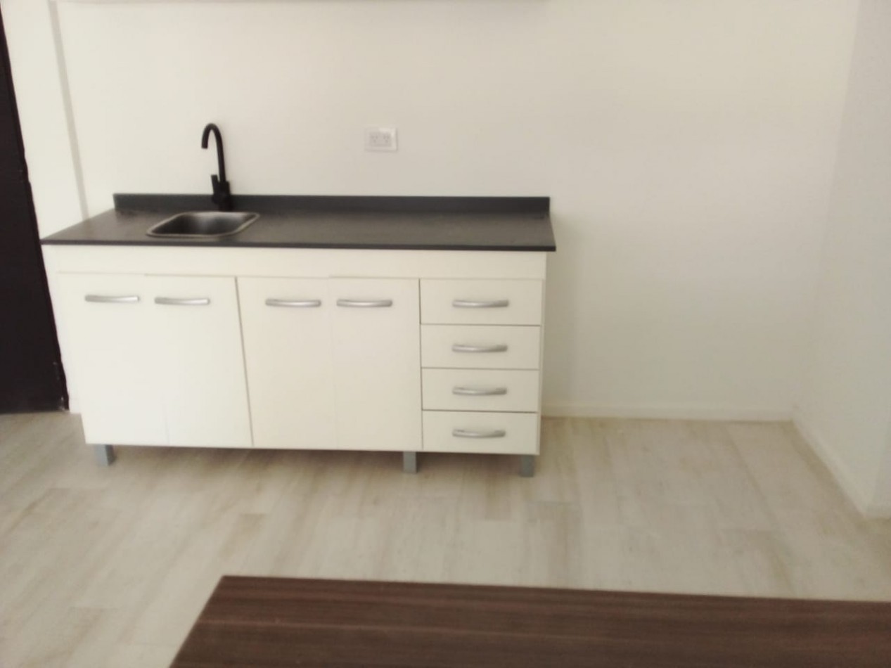 JUNIN 500, VENTA DEPARTAMENTO DE UN AMBIENTE